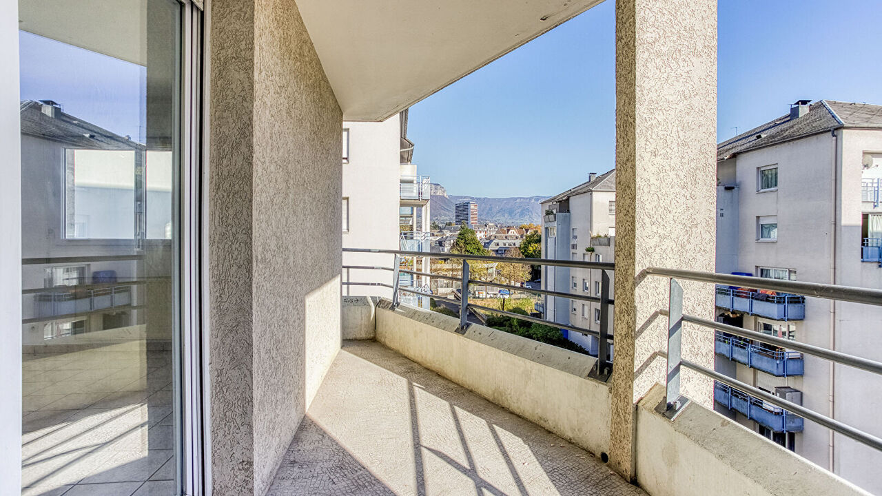 appartement 3 pièces 61 m2 à vendre à Chambéry (73000)