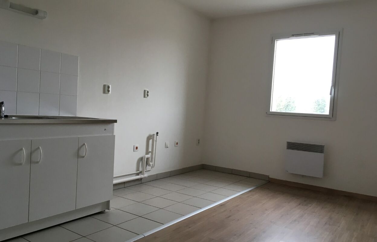 appartement 2 pièces 38 m2 à louer à Calais (62100)