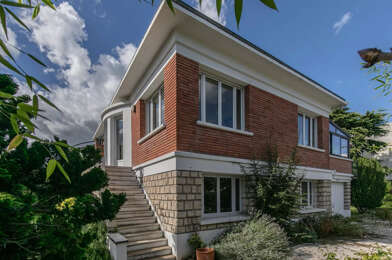 Maison 8 pièces 970000 €