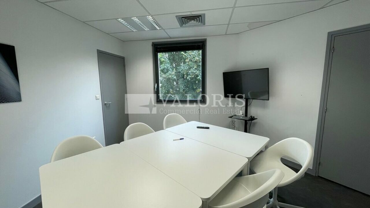 bureau  pièces 170 m2 à louer à Lyon 9 (69009)