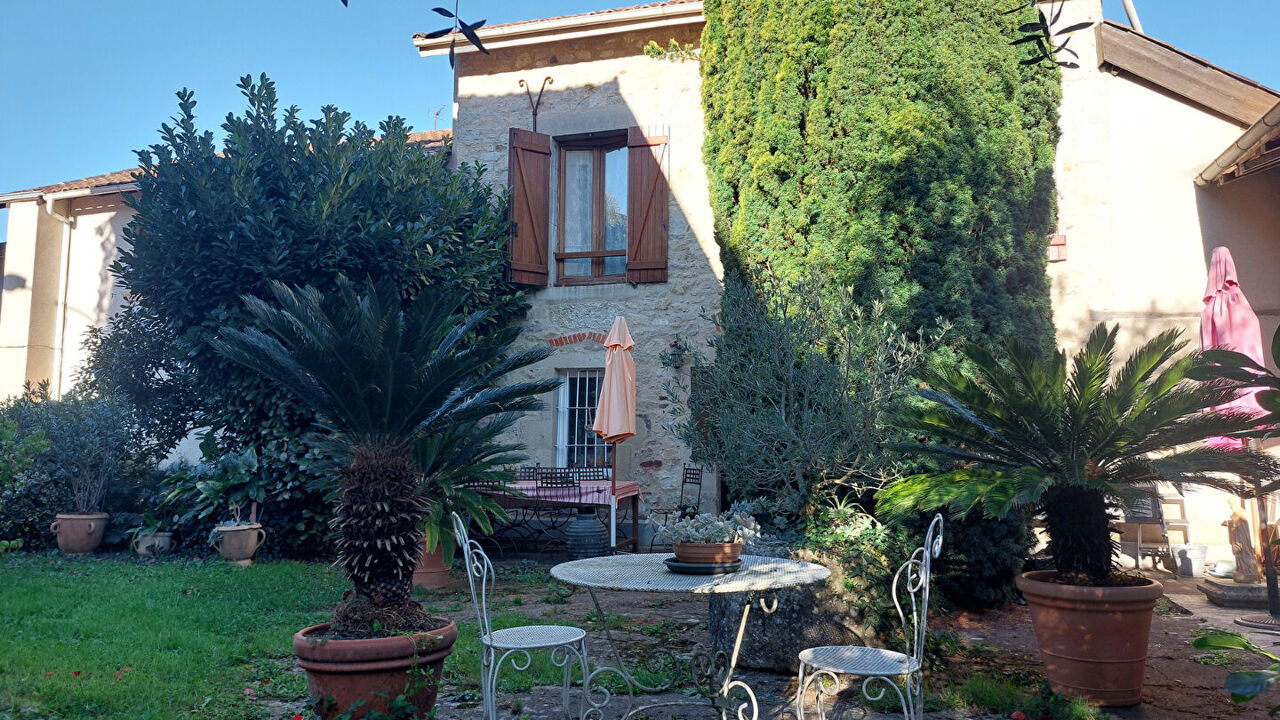 immeuble  pièces 186 m2 à vendre à Villefranche-de-Rouergue (12200)