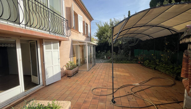 Villa / Maison 6 pièces  à vendre Garde (La) 83130