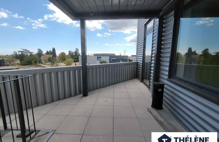 BUREAUX à VENDRE — photo 2