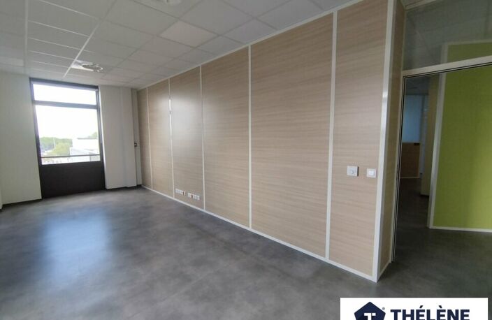 BUREAUX à VENDRE — photo 5