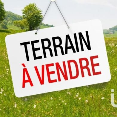 Terrain 690 m²