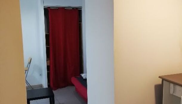 Appartement 1 pièces  à louer Salon-de-Provence 13300