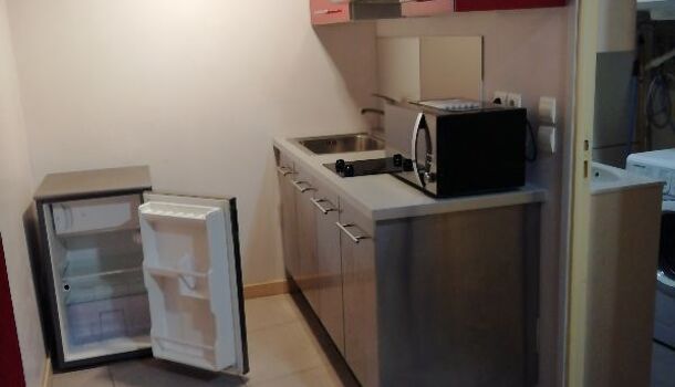 Appartement 1 pièces  à louer Salon-de-Provence 13300