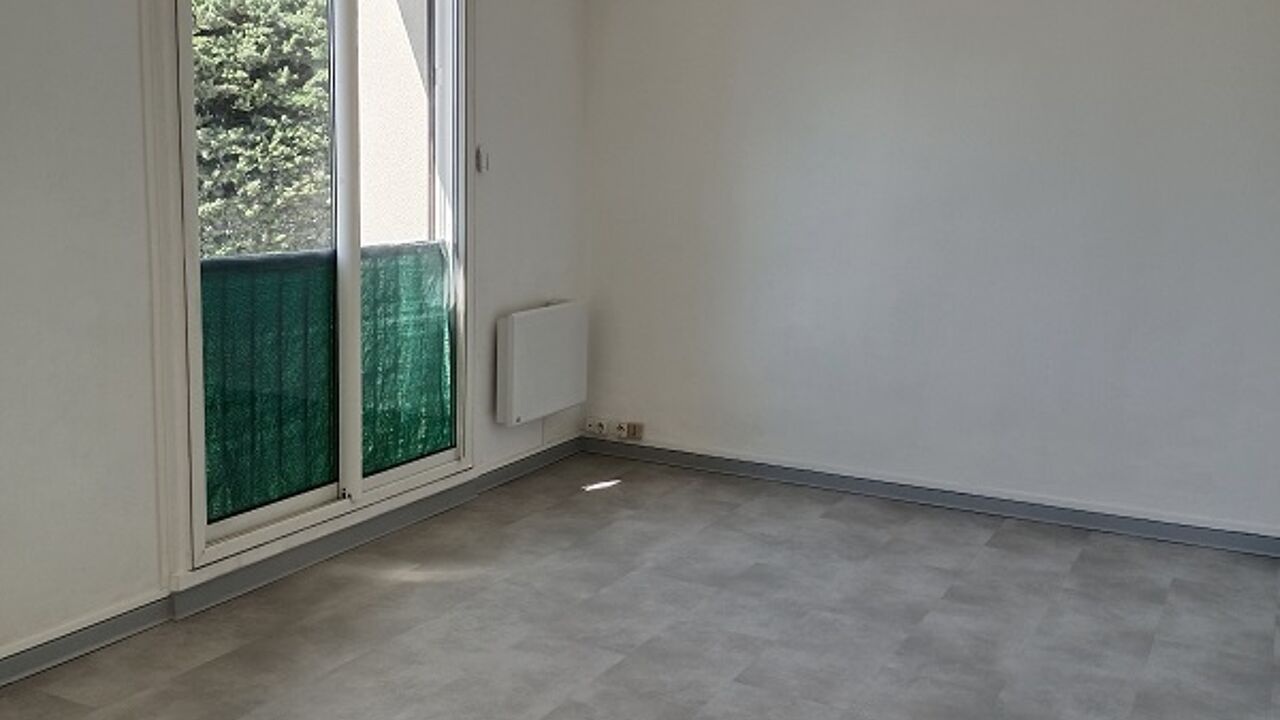 appartement 2 pièces 45 m2 à louer à Salon-de-Provence (13300)