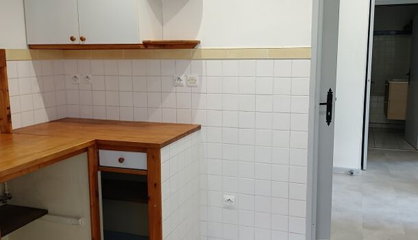 Appartement 2 pièces  à louer Salon-de-Provence 13300