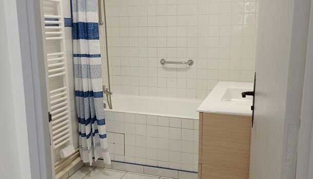 Appartement 2 pièces  à louer Salon-de-Provence 13300