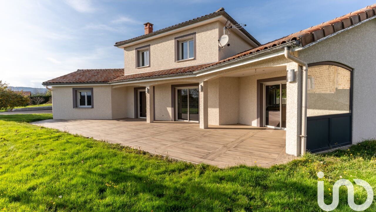 maison 6 pièces 156 m2 à vendre à Usson-en-Forez (42550)