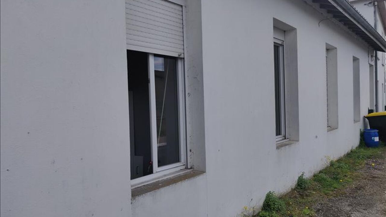 immeuble  pièces  m2 à vendre à Monprimblanc (33410)