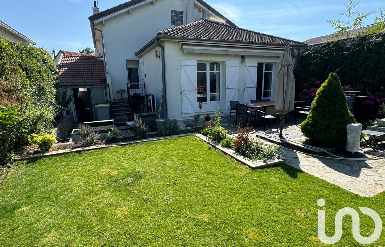 maison 6 pièces 143 m2 à vendre à Brie-Comte-Robert (77170)