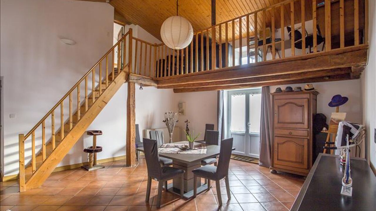 maison 6 pièces 170 m2 à vendre à Saint-Jean-de-Liversay (17170)