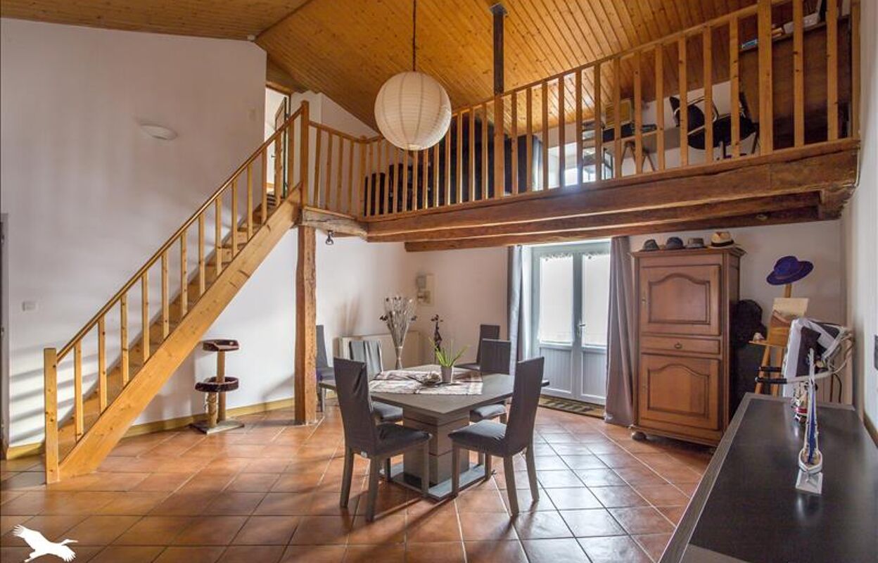 maison 6 pièces 170 m2 à vendre à Saint-Jean-de-Liversay (17170)