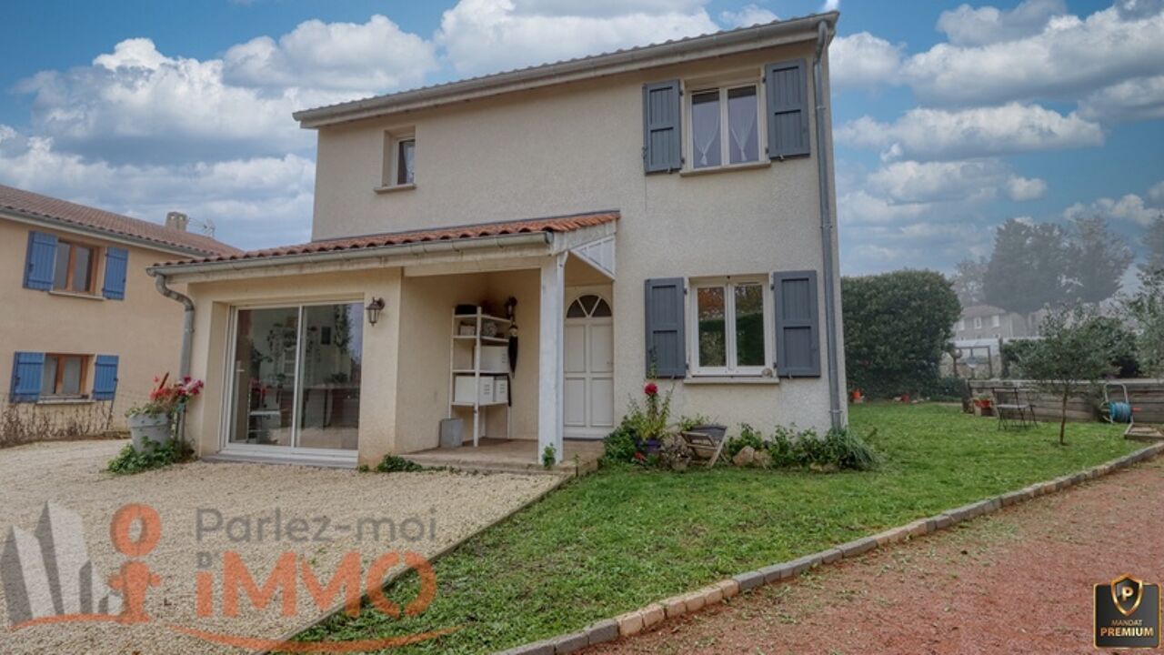 maison 5 pièces 104 m2 à vendre à Saint-Romain-le-Puy (42610)