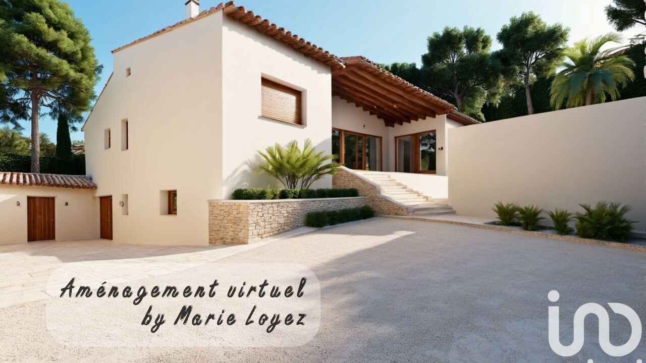 maison 7 pièces 163 m2 à vendre à Saint-Cyr-sur-Mer (83270)