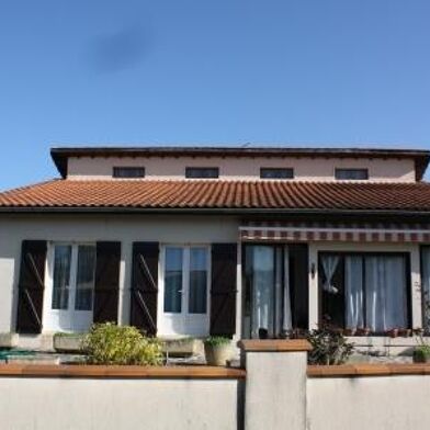 Maison 7 pièces 298000 €