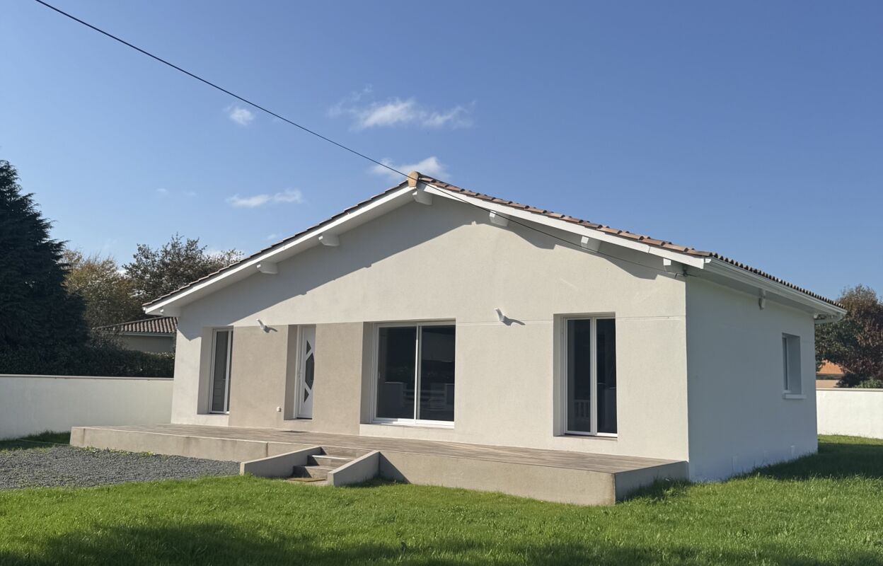 maison 4 pièces 85 m2 à vendre à Le Pian-Médoc (33290)