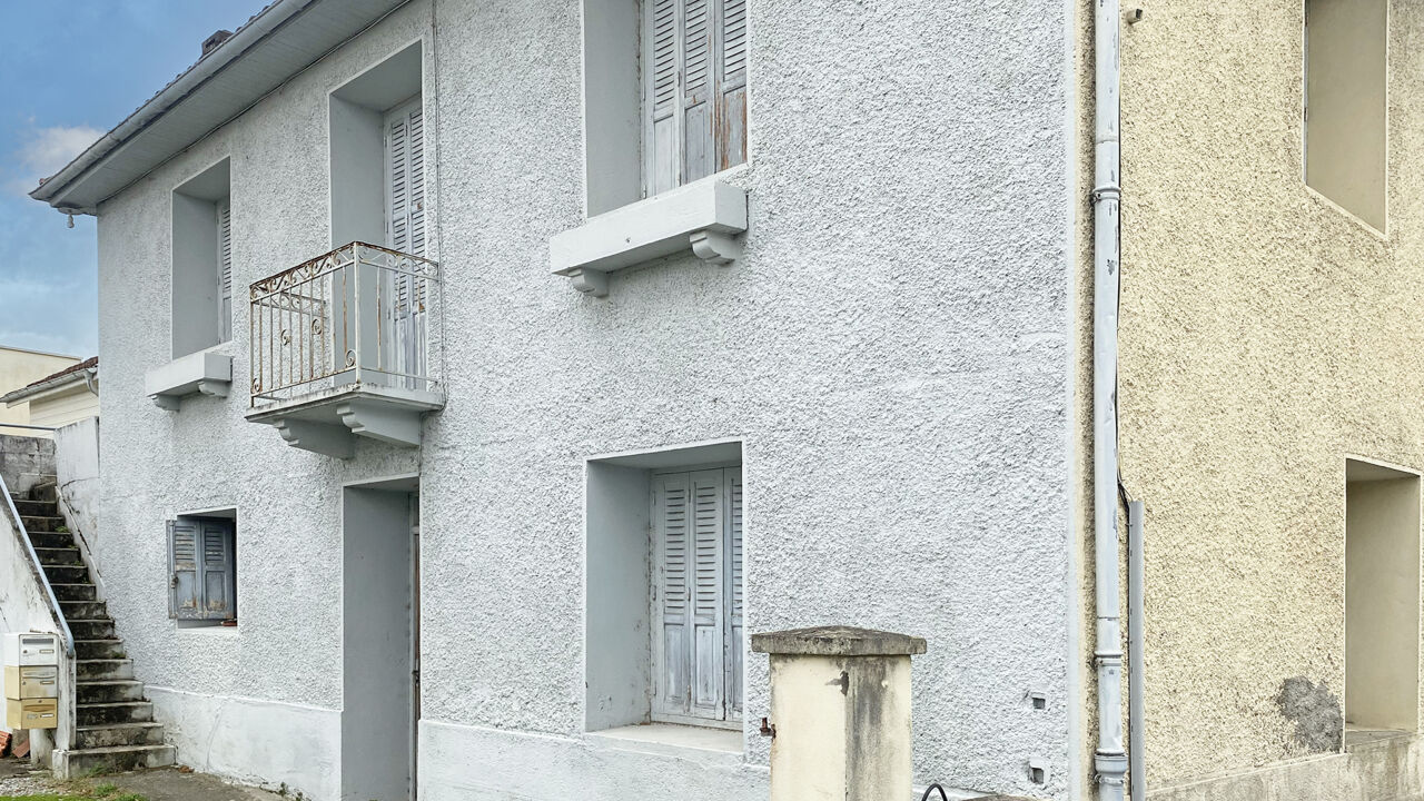 immeuble  pièces 141 m2 à vendre à Bizanos (64320)