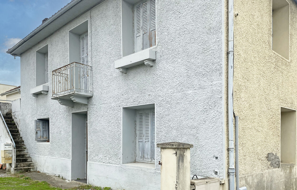 immeuble  pièces 141 m2 à vendre à Bizanos (64320)