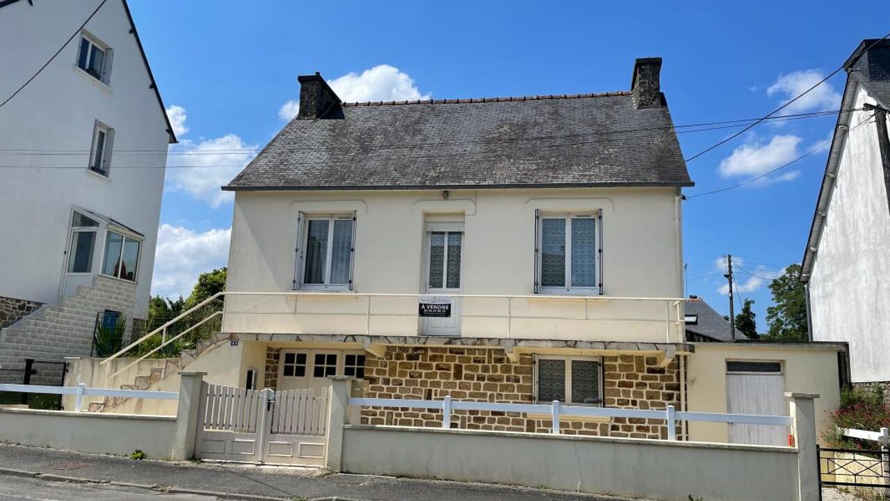 maison 3 pièces 64 m2 à vendre à Rostrenen (22110)