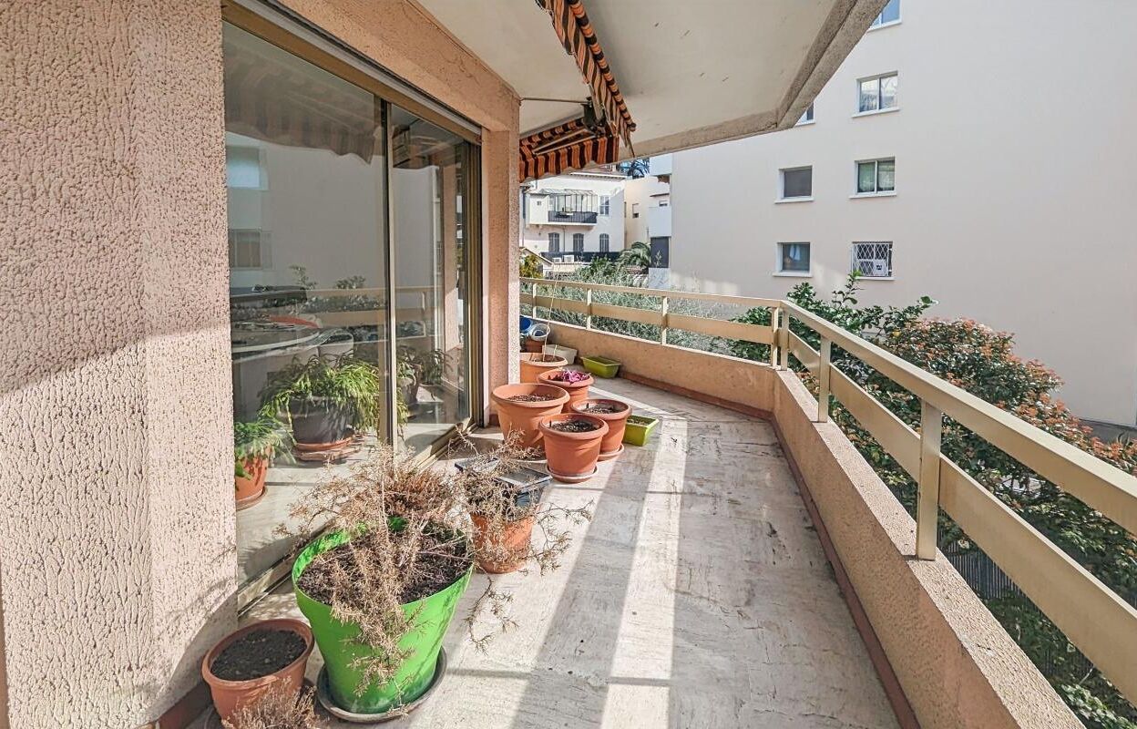 appartement 2 pièces 40 m2 à vendre à Cannes (06400)