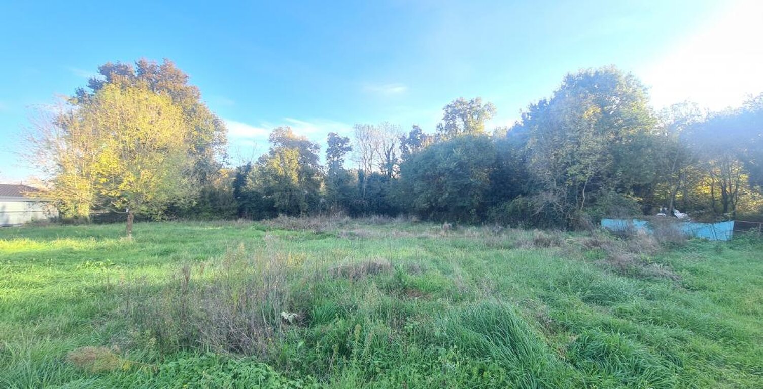 Terrain constructible d'environ 940 m², secteur calme — photo 1