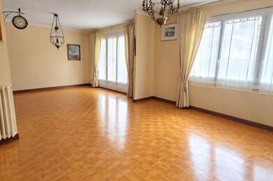 Appartement 4 pièces 179350 €