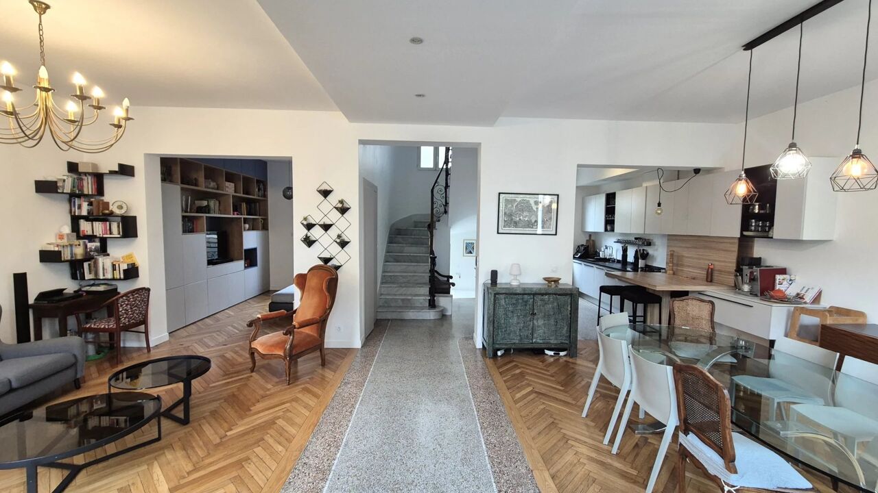 maison 6 pièces 179 m2 à vendre à Nice (06100)