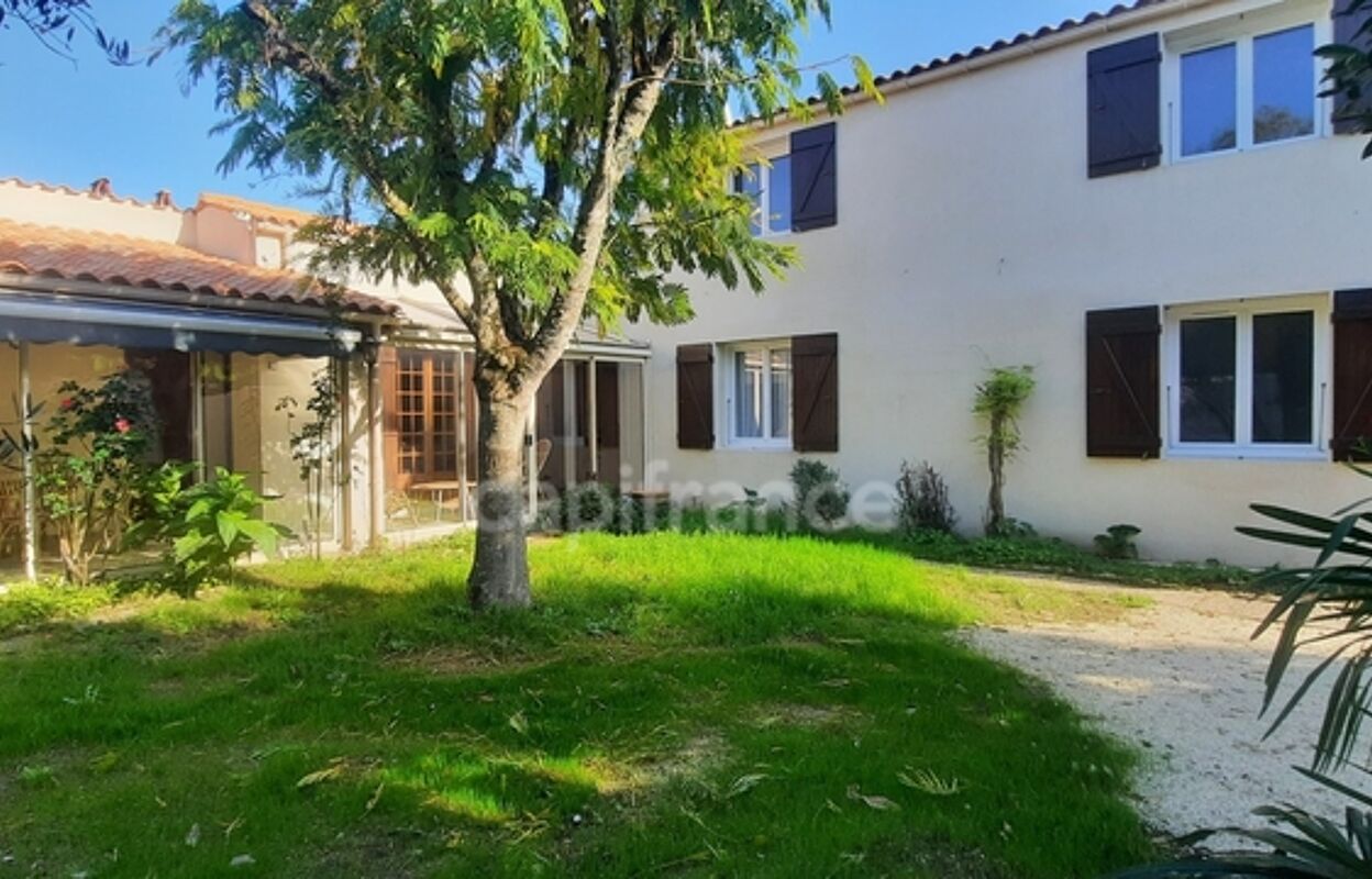 maison 4 pièces 137 m2 à vendre à Saint-Pierre-d'Oléron (17310)