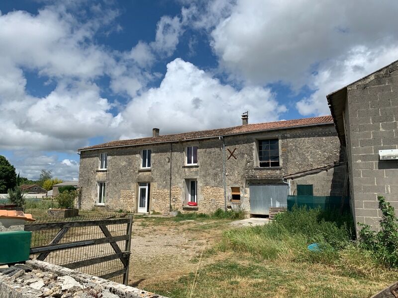 Villa / Maison 7 pièces  à vendre Saint-Jean-d'Angély 17400