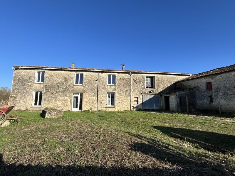 Villa / Maison 7 pièces  à vendre Saint-Jean-d'Angély 17400