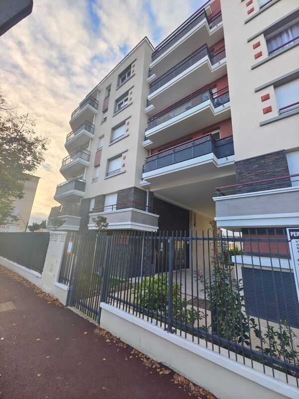 Appartement 3 pièces  à vendre Livry-Gargan 93190