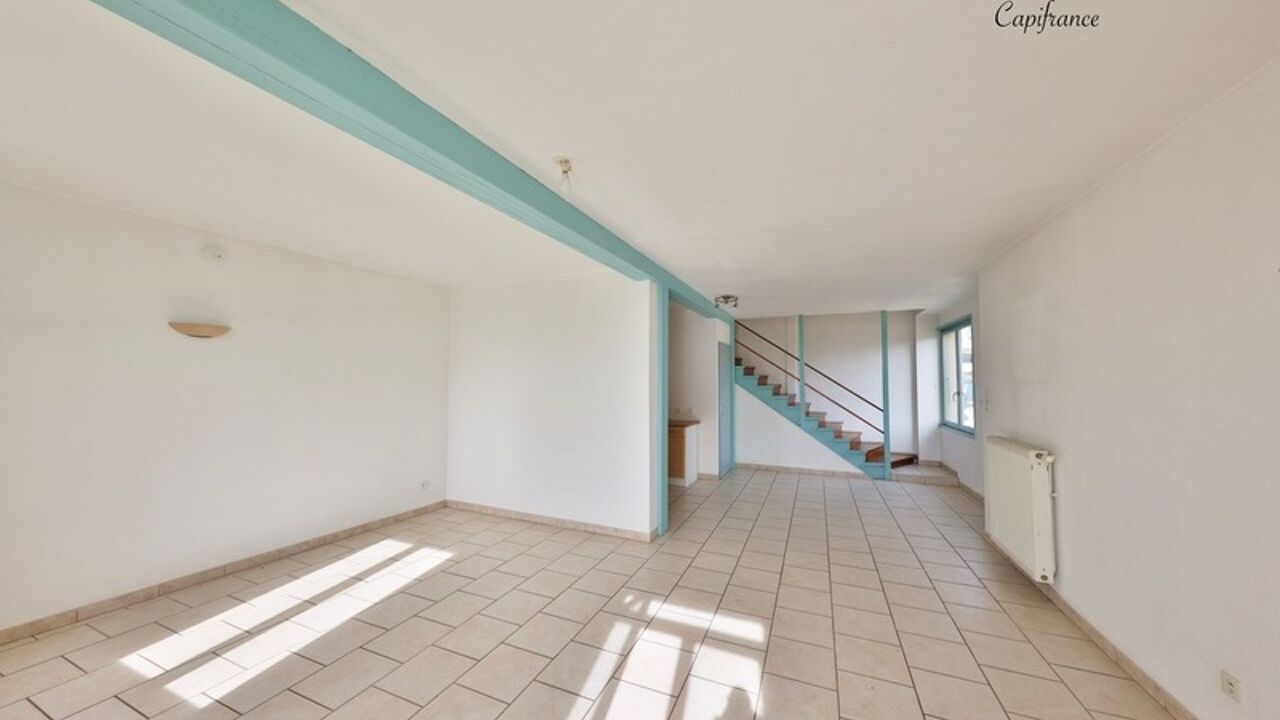 appartement 4 pièces 95 m2 à vendre à Crêches-sur-Saône (71680)