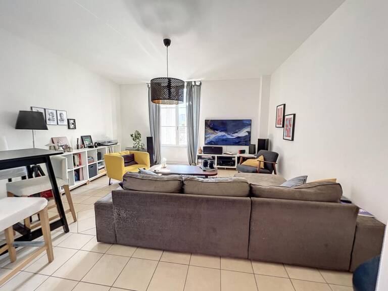 Appartement À Vendre — photo 1