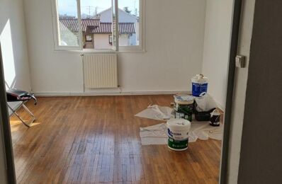 location appartement 870 € CC /mois à proximité de Saint-Maurice-de-Beynost (01700)