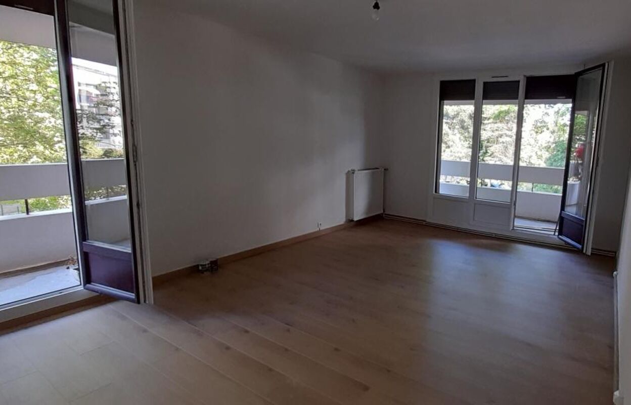 appartement 3 pièces 70 m2 à louer à Pau (64000)