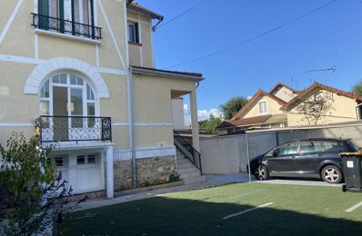 location maison 2 400 € CC /mois à proximité de Villepinte (93420)