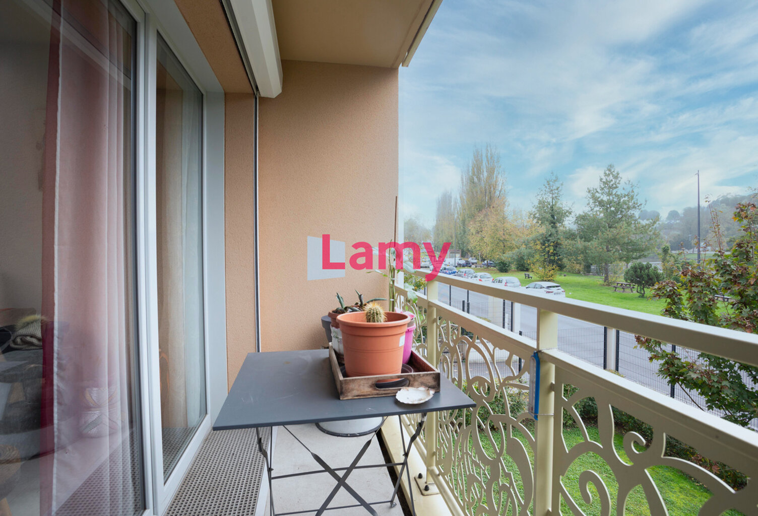 Appartement — photo 1