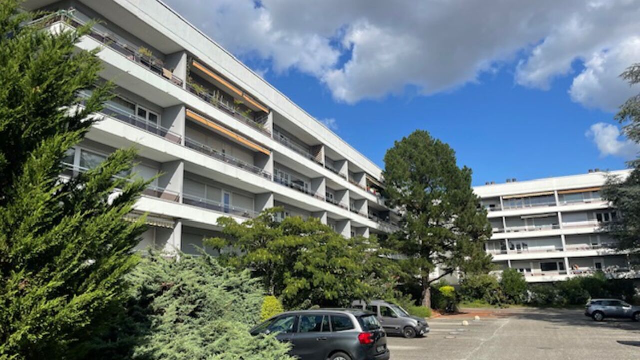 appartement 3 pièces 56 m2 à vendre à Bordeaux (33000)