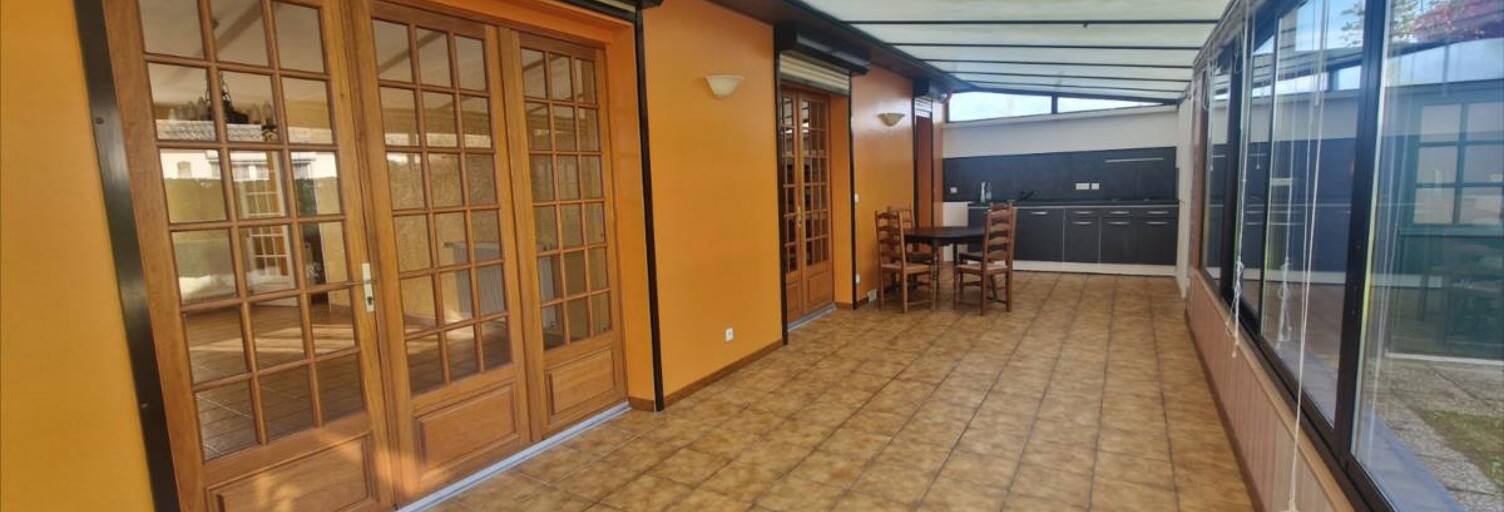 Maison 8 Pièces 118 m² à vendre à Sainghin-en-Weppes (59184)