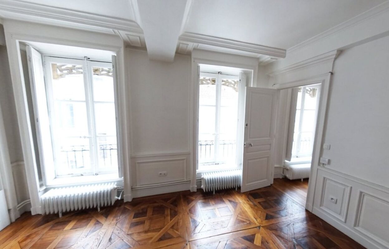 appartement 2 pièces 76 m2 à louer à Lyon 1 (69001)