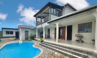 Maison 5 Pièces 148 m² à vendre à L'Étang-Salé (97427)