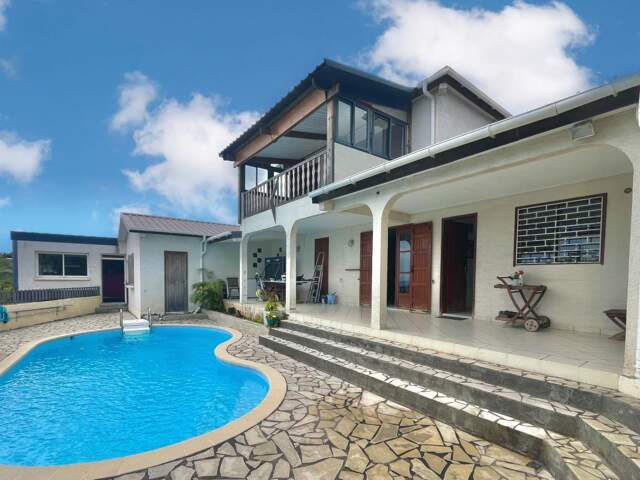 A VENDRE MAISON PLAIN PIED F5 ETANG SALE LES HAUT — photo du bien
