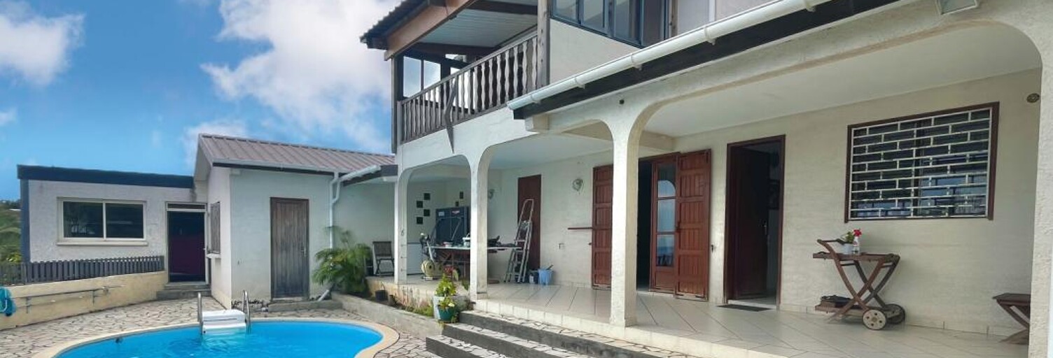 Maison 5 Pièces 148 m² à vendre à L'Étang-Salé (97427)