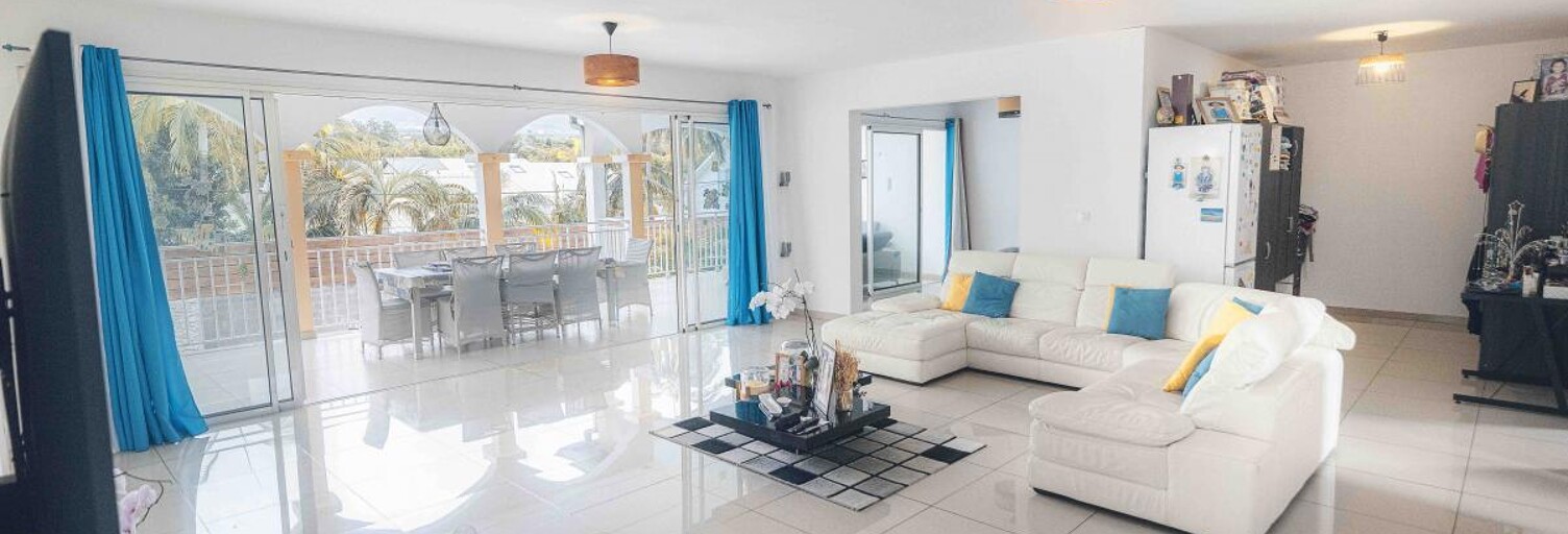 Maison 5 Pièces 143 m² à vendre à Saint-Pierre (97432)