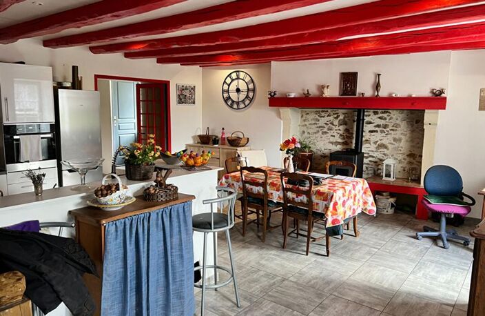 Maison 4 chambres à Cussac 148 m² — photo 2