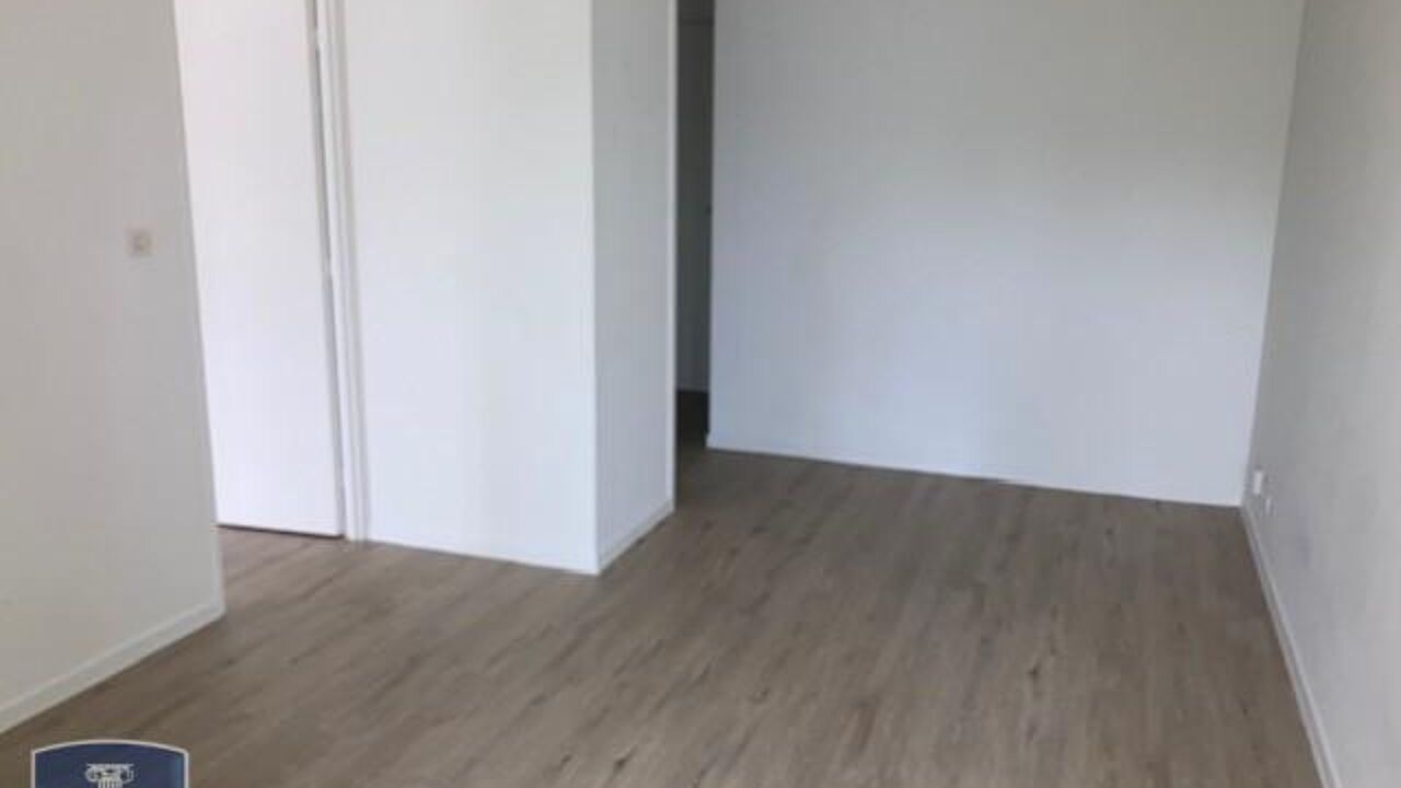 appartement 2 pièces 38 m2 à louer à Poitiers (86000)