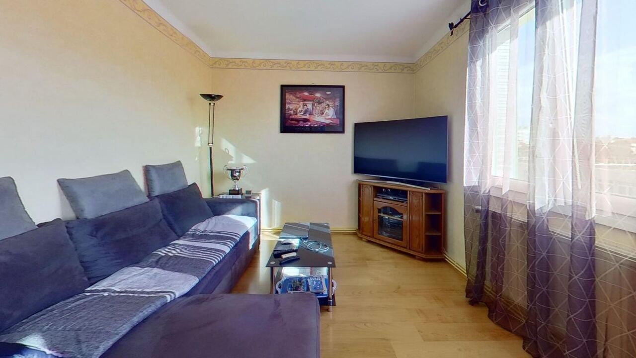 appartement 2 pièces 53 m2 à vendre à Lyon 4 (69004)